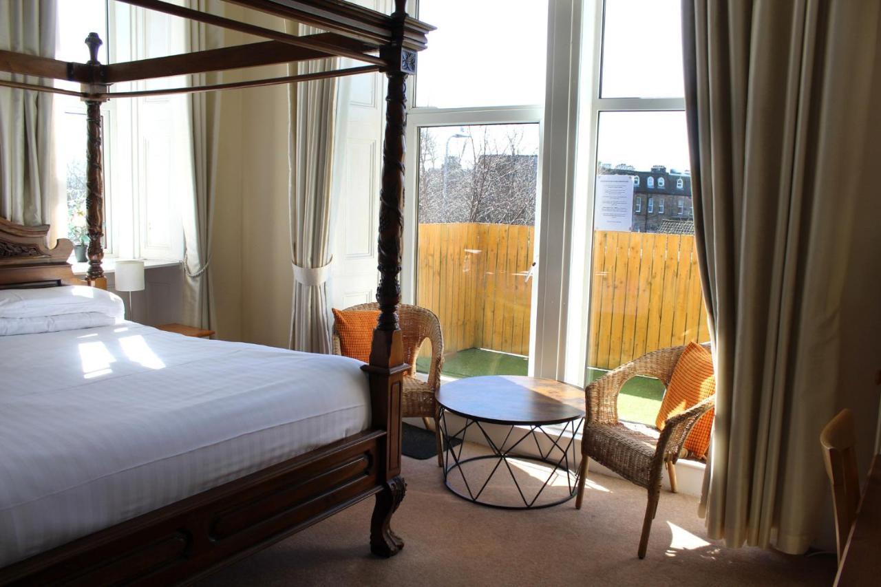The Woodhouse Hotel لارغس المظهر الخارجي الصورة